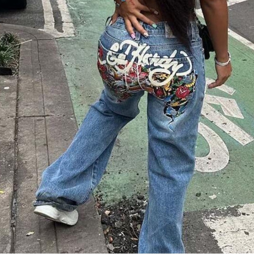 👖❤️Ed Hardy Women's Blue Flare Jeans with Bold Graphics